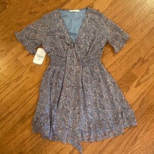 NWT Rokoko size medium dress, very cute, pretty floral pattern, prairie dress